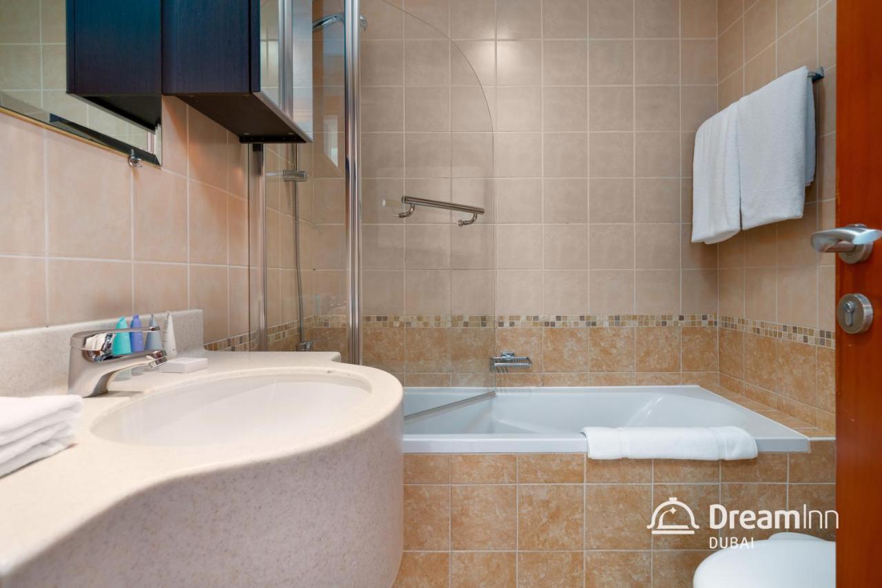 Dream Inn Apartments - Marina View Tower 두바이 외부 사진